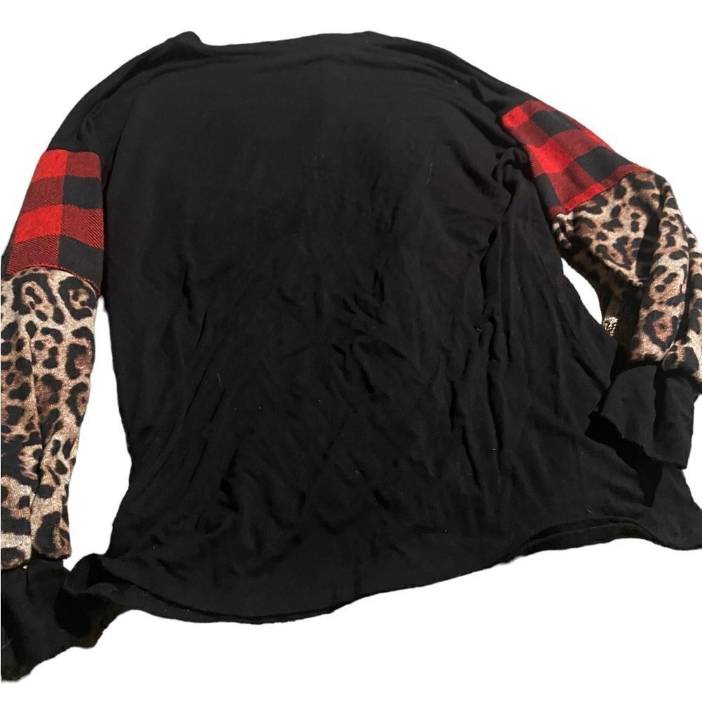 Magic Fit beautiful top size medium great condition